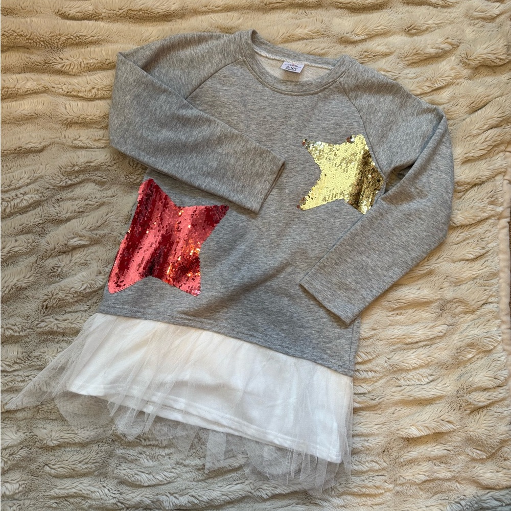 Stylish sweatshirt with sparkly stars 🌟